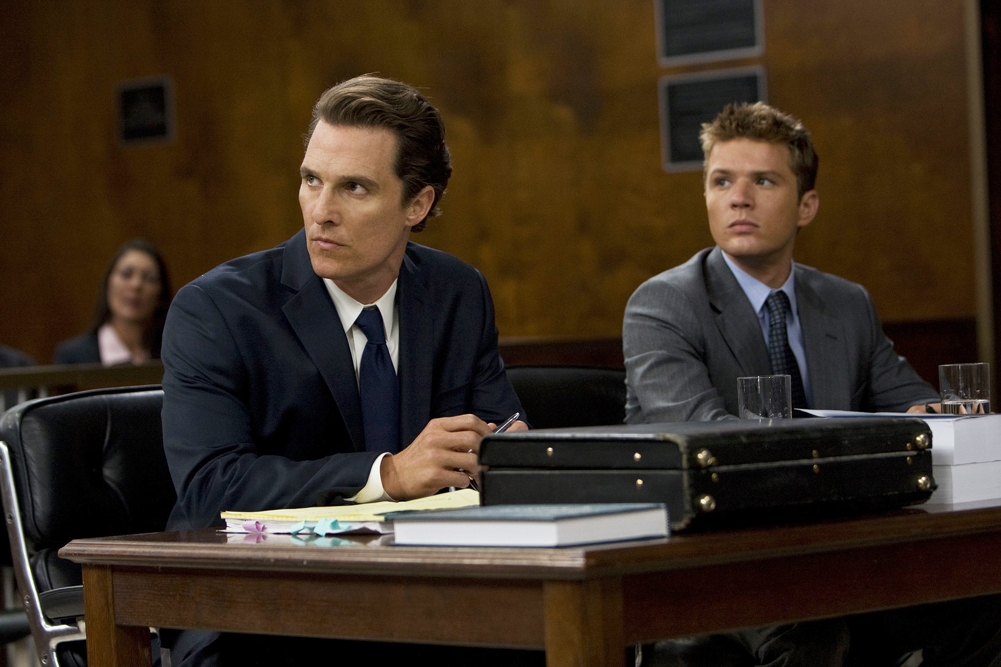 Lincoln Lawyer' Author Recalls Matthew McConaughey Passing the Torch to Manuel Garcia-Rulfo