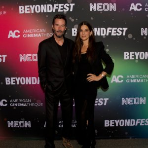 Sandra Bullock and Keanu Reeves Reunite for Speed Anniversary and They've Barely Aged in 30 Years!