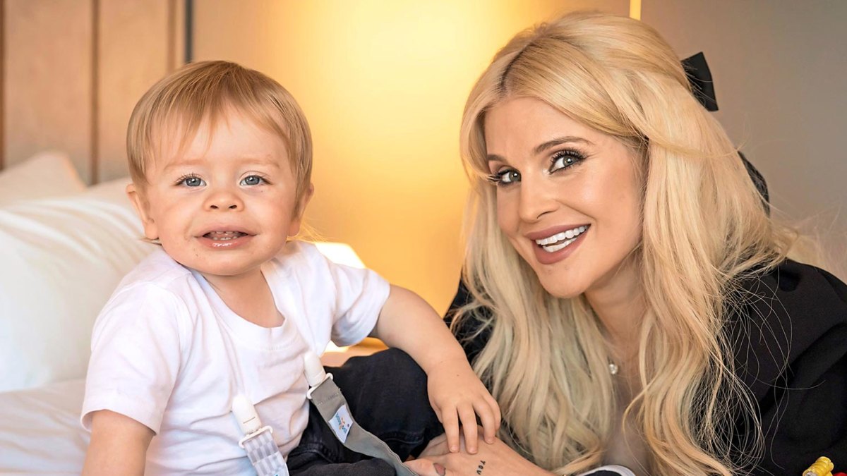 Kelly Osbourne Talks Her Son, Addiction, Turning 40 and More (Excl) | Us Weekly