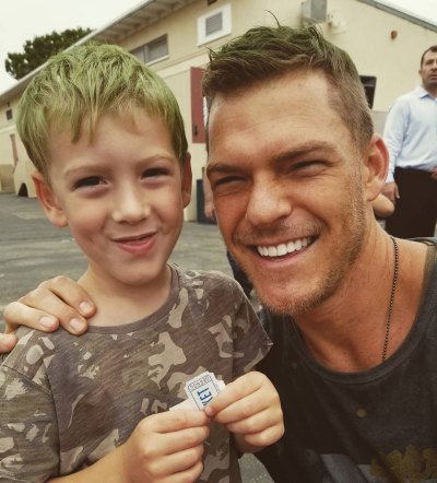 Alan Ritchson and Wife Catherine Ritchson’s Relationship Timeline Us
