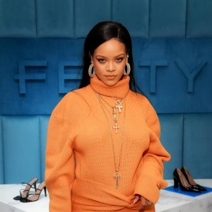 Rihanna s 1 4 Billionaire Empire Explained From Musician to Beauty Business Mogul 256
