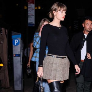 pleated skirts
