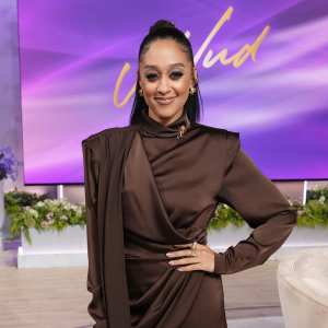 Tia Mowry