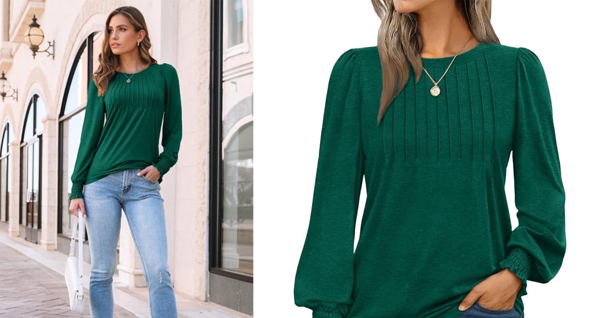 This Automet Pleated Top Is Perfect for Cold Weather Days This Automet Pleated Top Is Perfect for Cold Weather Days