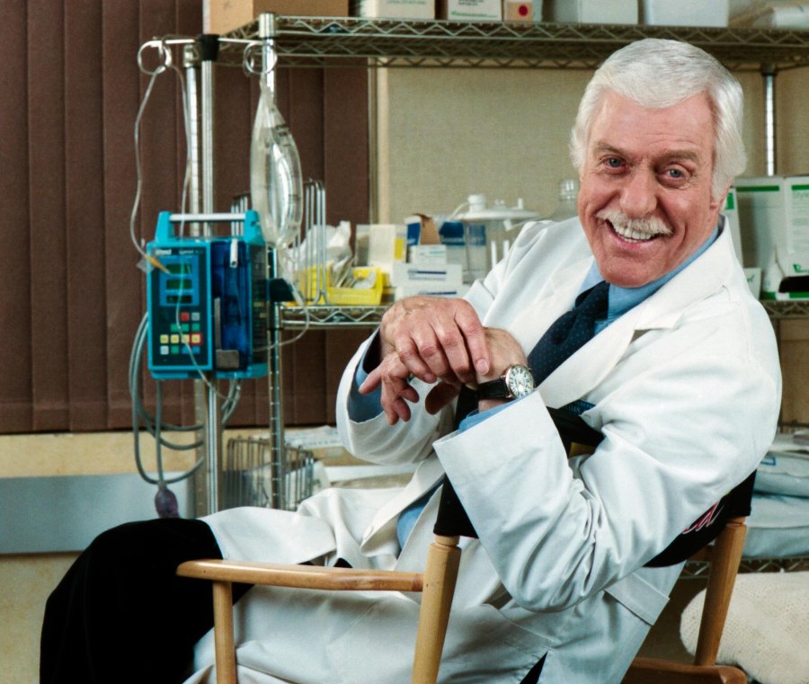 Best Medical TV Shows of All Time ER Grey s Anatomy and More Diagnosis Murder (CBS 1993 2001) 0437