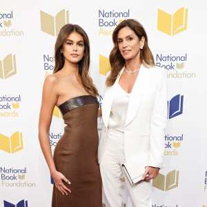 FEATURE Cindy Crawford Thinks She Should Have Been on Kaia Gerber s Vogue Cover t s OK Mom