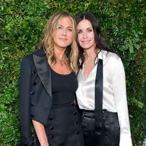 Courtney Cox Reveals Jennifer Aniston Kept Tons of Clothes From Friends 771