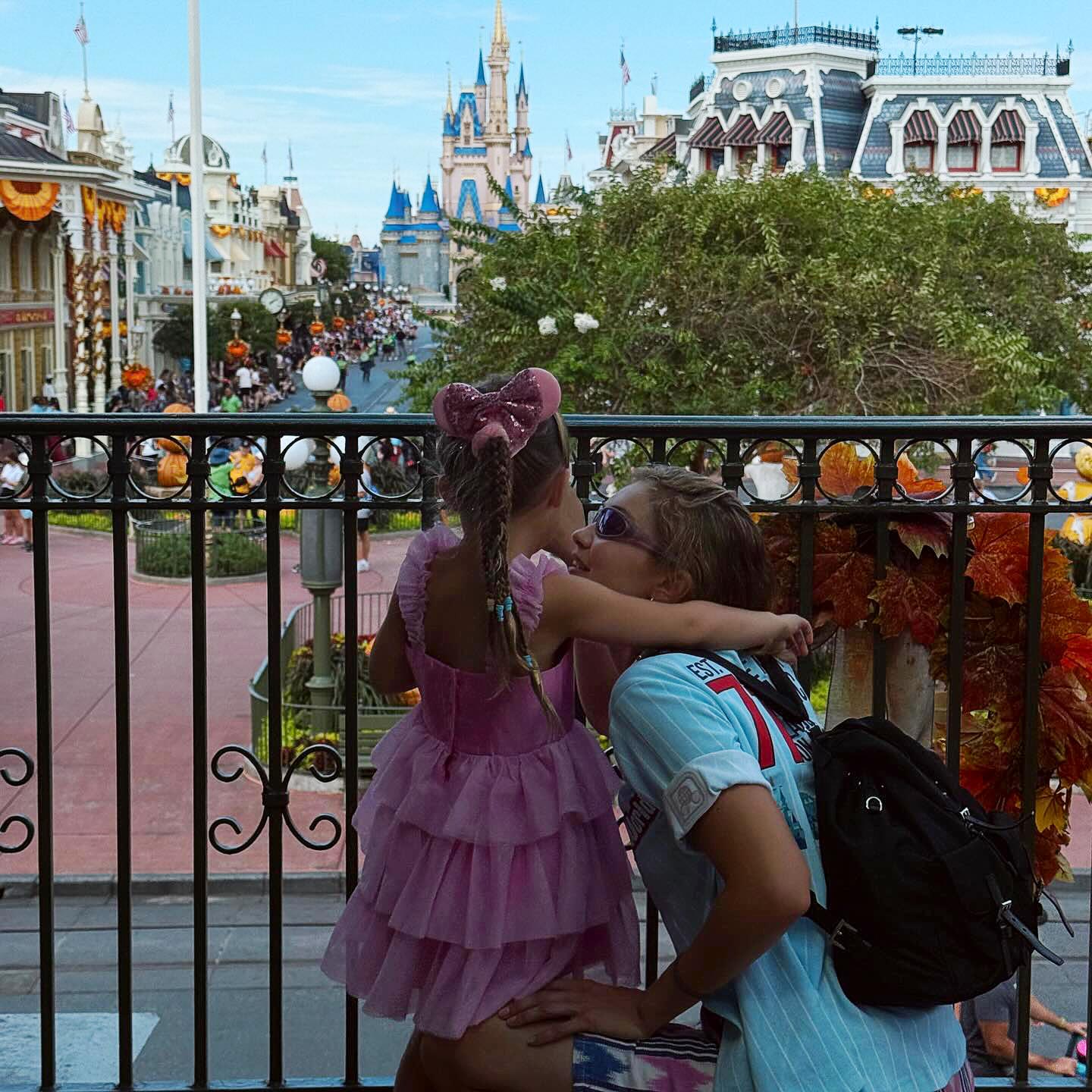 Gigi Hadid Enjoys Disney World Trip With Daughter Khai&nbsp;
