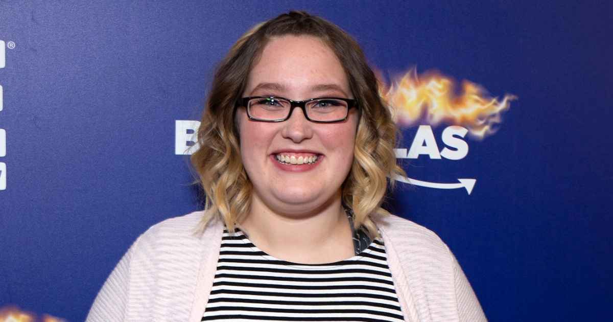 Mama June’s Daughter Lauryn ‘Pumpkin’ Efird Reveals How Much She Earns Per Day on OnlyFans Mama June’s Daughter Lauryn ‘Pumpkin’ Efird Reveals How Much She Earns Per Day on OnlyFans