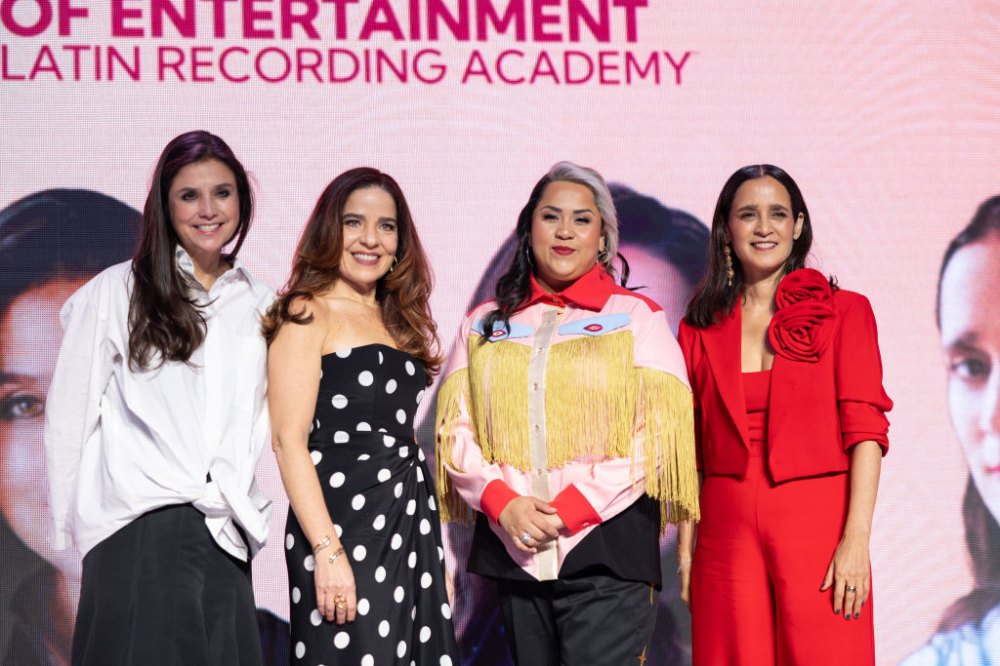 Diana Rodriguez, Ana Rosa Santiago, Vivir Quintana, y Julieta Venegas en el Leading Ladies de Latin Grammy