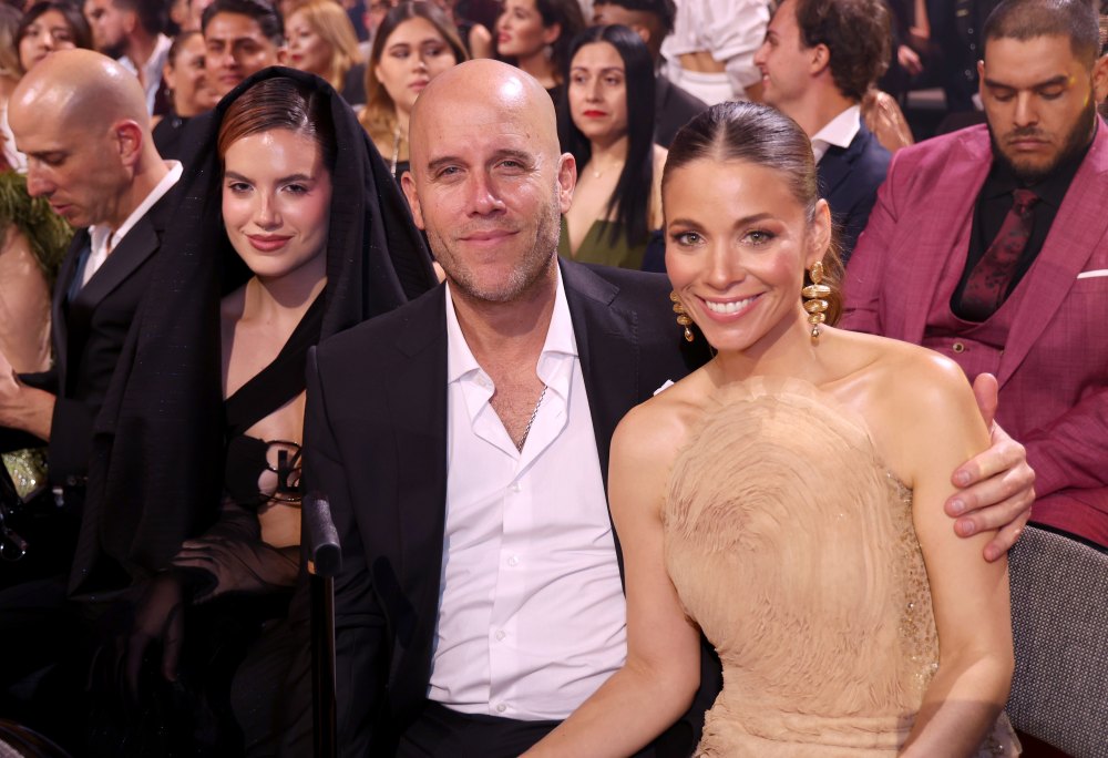 Nicole Zignago con su pap&aacute;, el cantautor Gian Marco y su mam&aacute;.