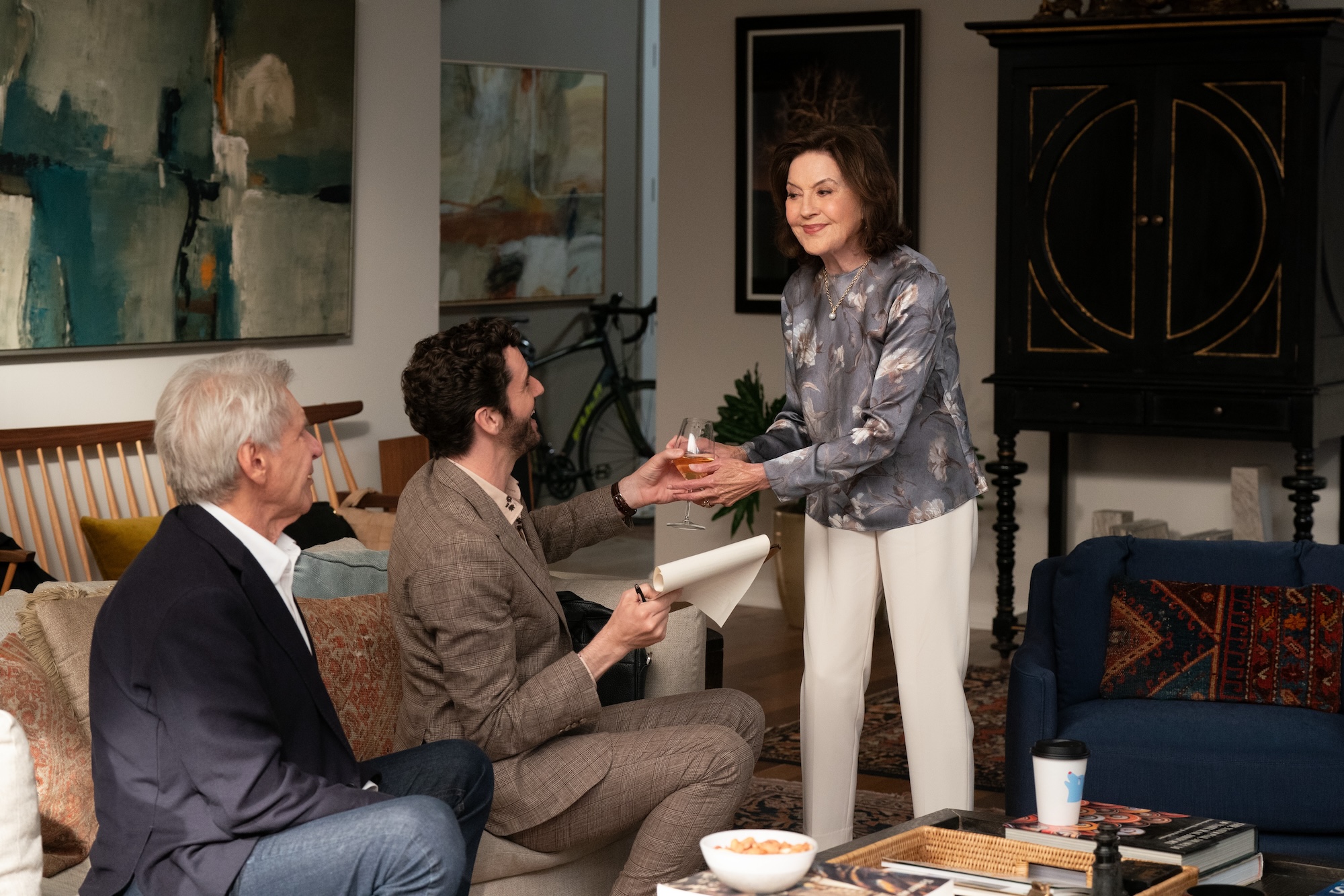 Gilmore Girls Kelly Bishop Makes Debuts as Harrison Ford s Ex Wife in Shrinking Sneak Peek
