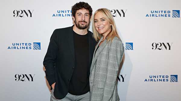 Jason Biggs and Wife Jenny Mollen Put Their Spousal Knowledge to the Test After 16 Years of Marriage