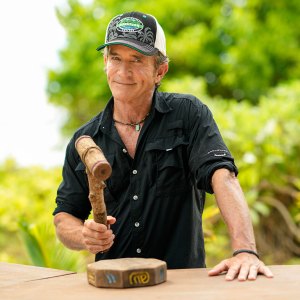 Jeff Probst Clarifies Why He Ate Survivor Contestants Communal Food