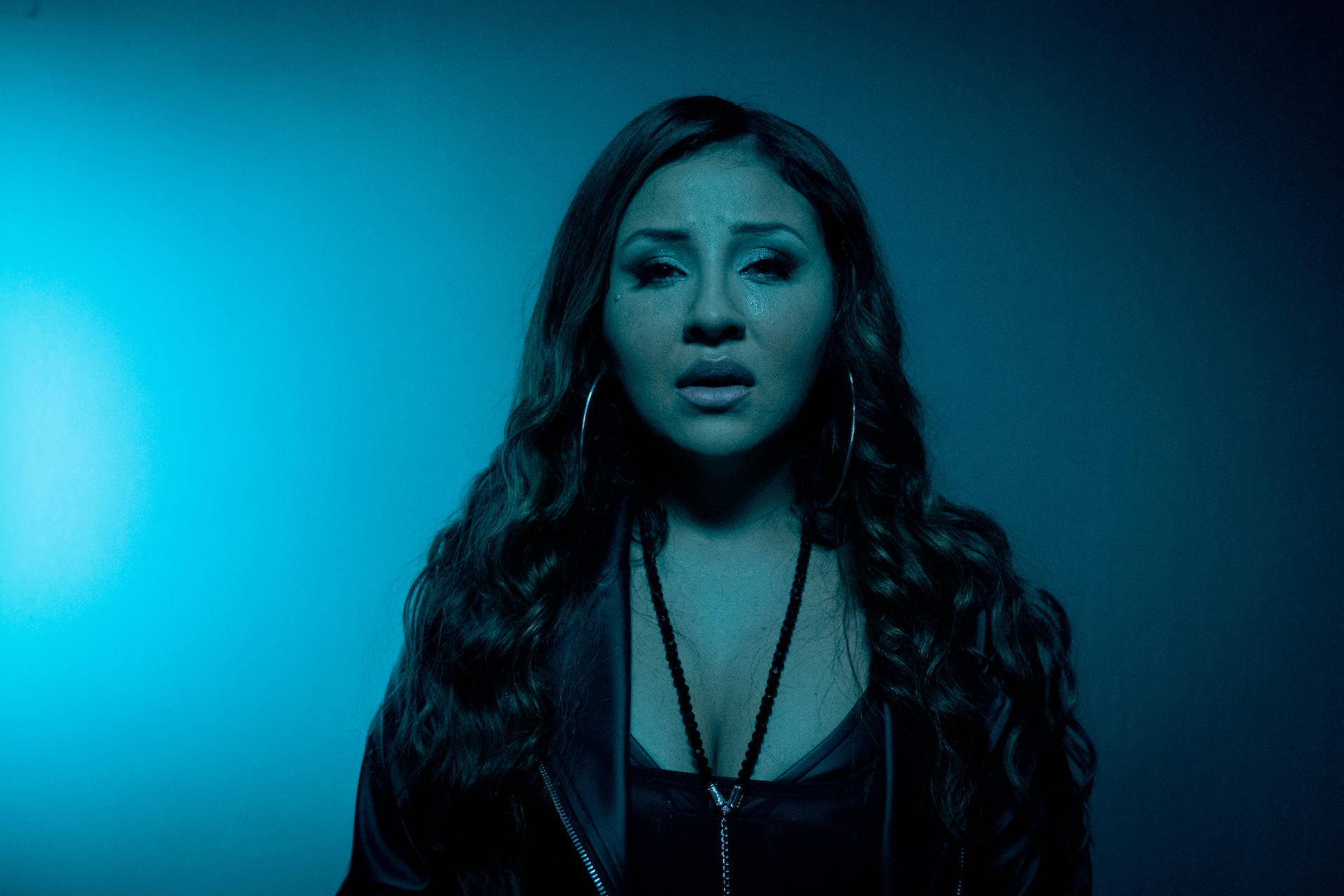 Annie González en la película Jenni