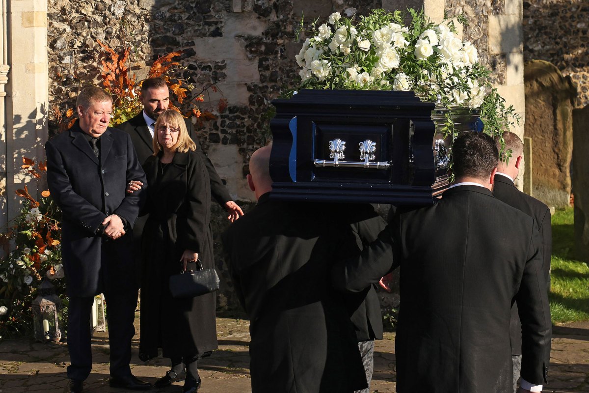 Liam Payne Laid to Rest at Funeral After Death: Who Attended | Us Weekly