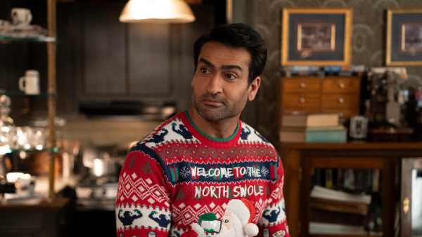 Kumail Nanjiani Praises the No Hazing Set on Only Murders in the Building