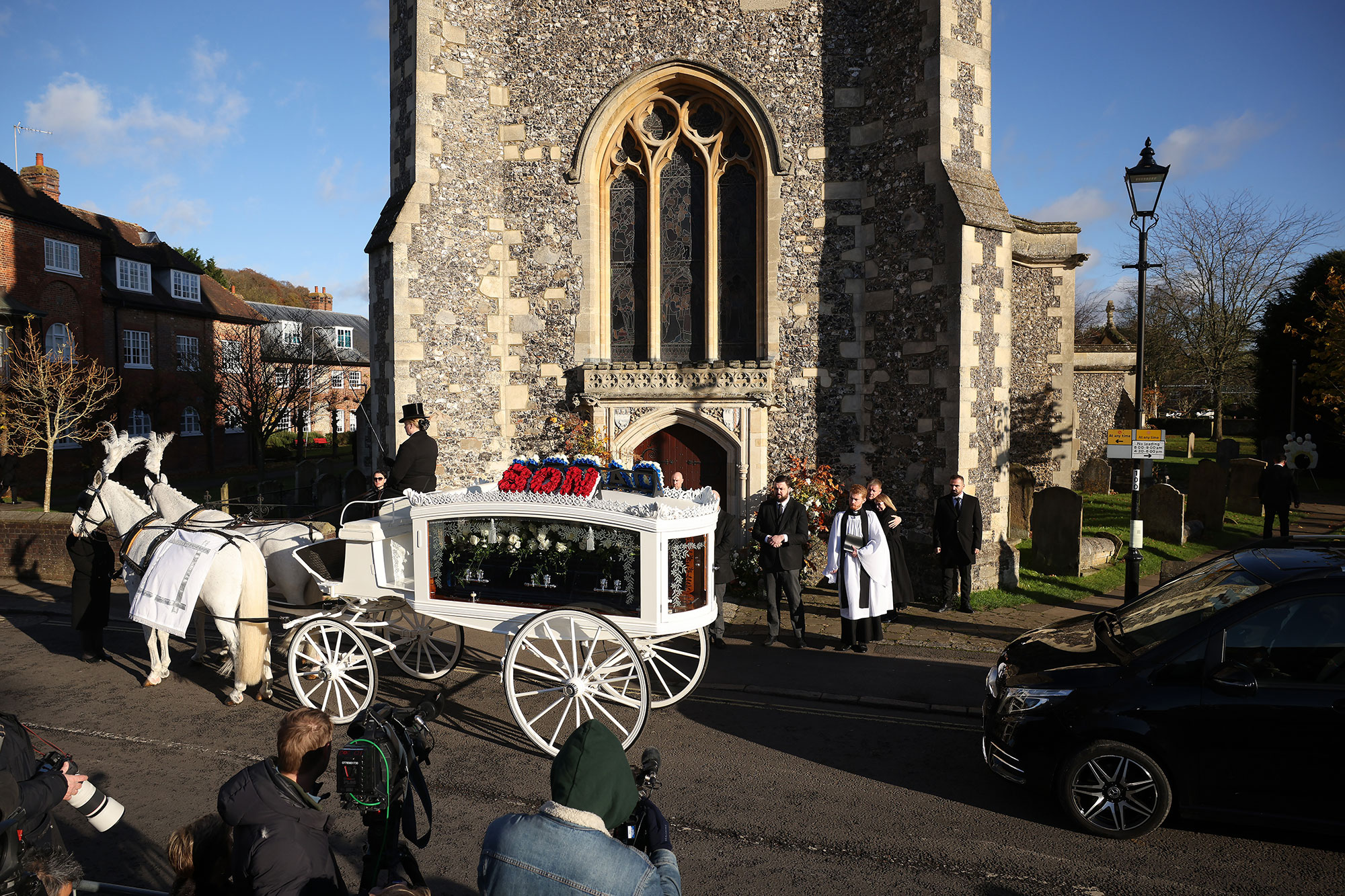 New Photo - Liam Payne's Famous Friends and Family in Attendance at England Funeral