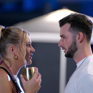 Love Is Blinds Nick Dorka Denies Calling Hannah Jiles a Grenade Defends Notebook Fame Comments