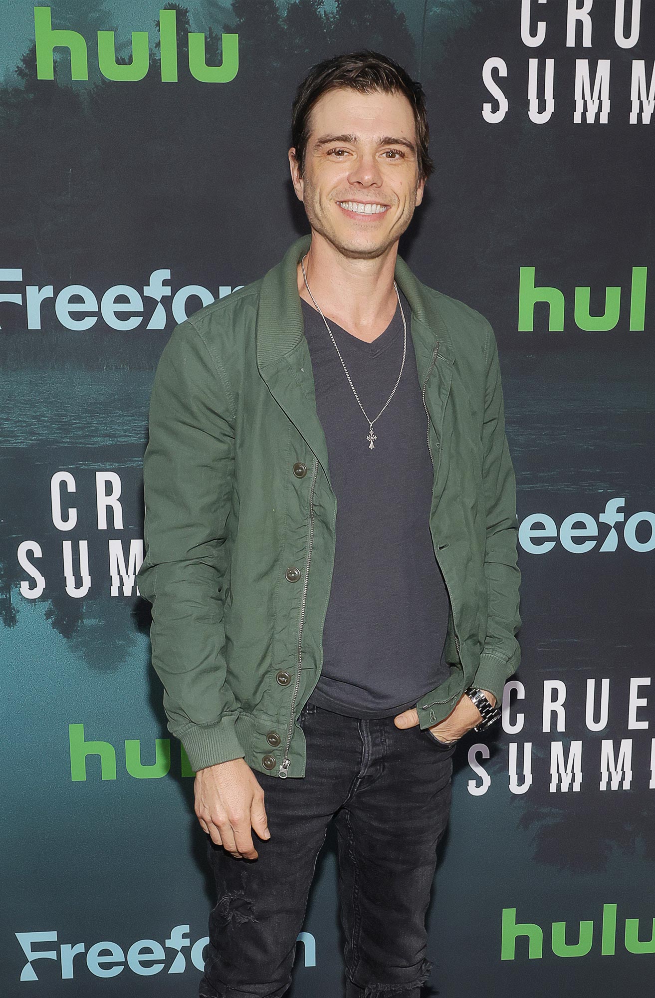 Matthew Lawrence to Guest Star on ‘NCIS’ as a Retired Spy’s Son- 1st Look at His Cameo 860