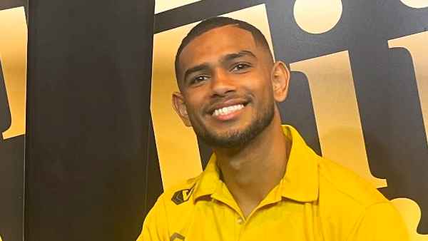 Pro Boxer 25 Dies After Collapsing in Ring During Championship Fight