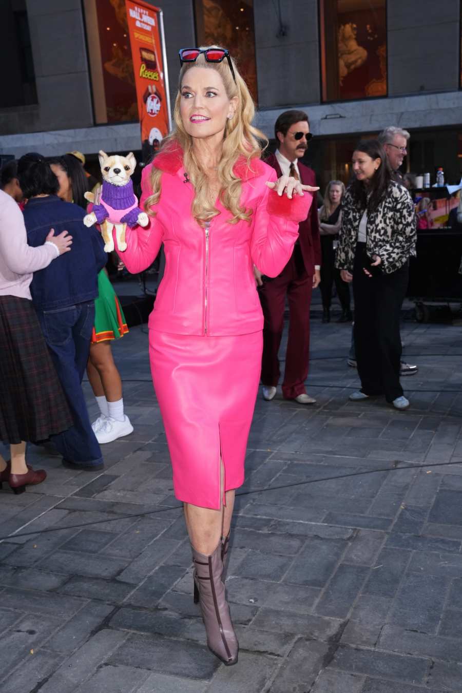 Savannah Guthrie s Ups and Downs Over the Years Multiple COVID 19 Diagnoses and More