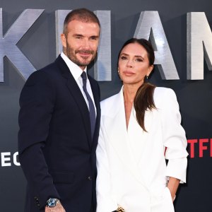 See David Beckham Go Shirtless for Workout With Wife Victoria Beckham