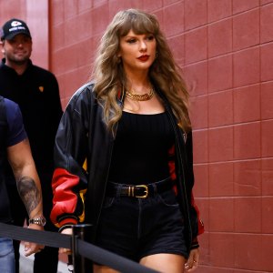 Taylor Swift Called Chiefs Overtime Win Stressful See Her Best Moments