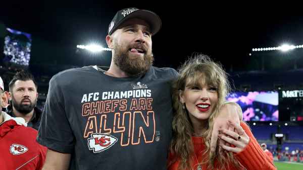 Taylor and Travis Couples Style Gallery