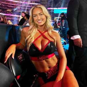 Viral Ring Girl From Tyson Paul Fight Says Instagram DMs Have Been Flooded Sydney Thomas