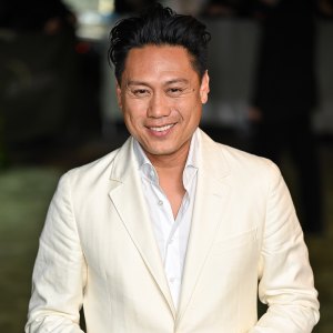 'Wicked' Director Couldn't Attend Premiere, Wife About to Give Birth, Livestreams From Hospital