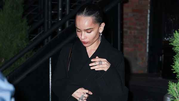 Zoe Kravitz Ditches Engagement Ring at Dinner With Taylor Swift After Channing Tatum Split