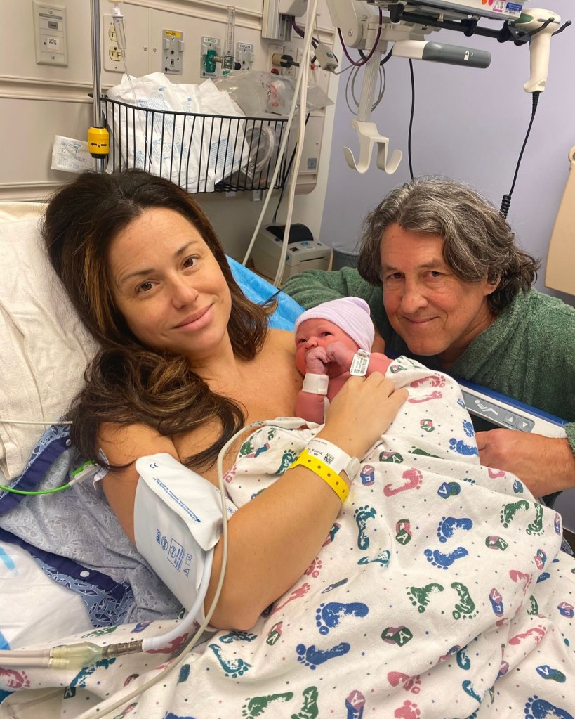 Cameron Crowe Welcomes First Baby With GF Anais