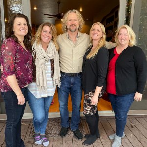 Janelle Brown Does not Know If Family Would Be Together Without Sister Wives