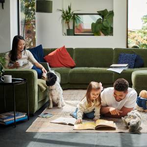 rich mom furniture deals
