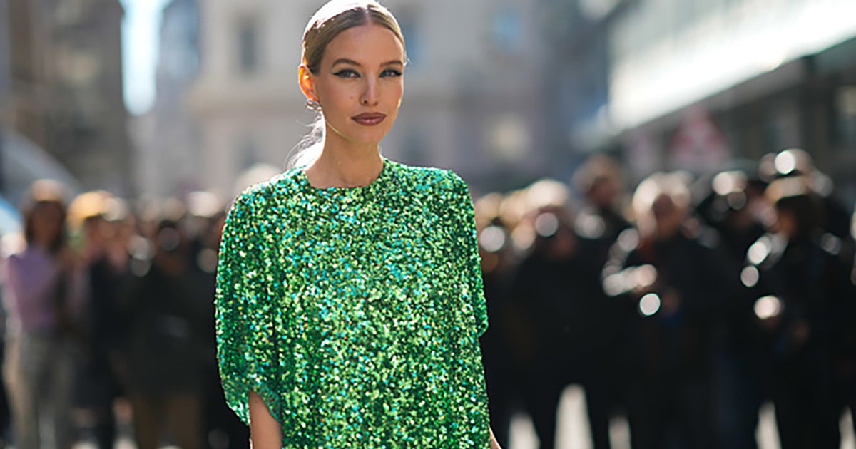 12 Dresses That Will Make You Sparkle at Every Holiday Party 12 Dresses That Will Make You Sparkle at Every Holiday Party