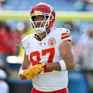 Travis Kelce Saw a Kid Fall From the Stands and 'Kept On Moving'