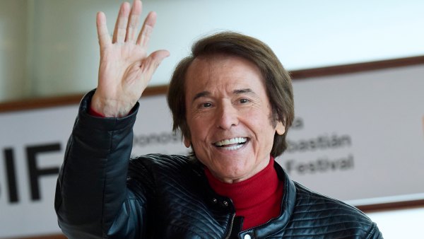 El cantante español Raphael