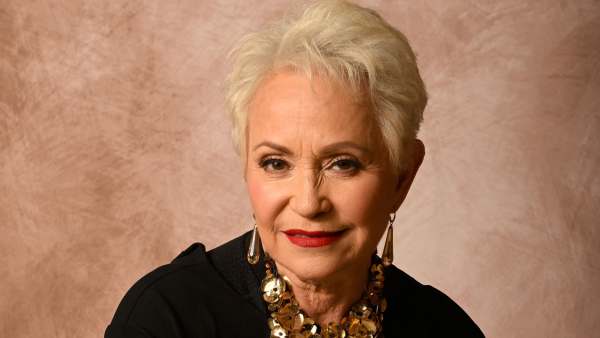 Adriana Barraza.