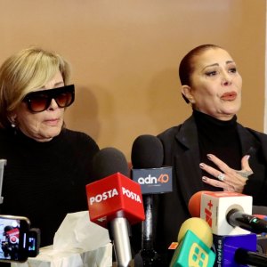 Luis Enrique Guzmán, Sylvia Pasquel y Alejandra Guzmán, hijos de Silvia Pinal