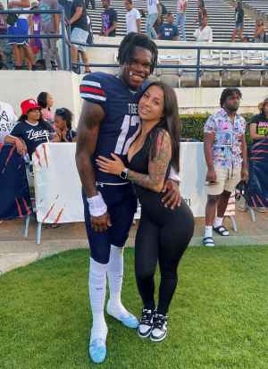 Travis Hunter Sent 1st DM to Fiancee Leanna When He Had a Girlfriend