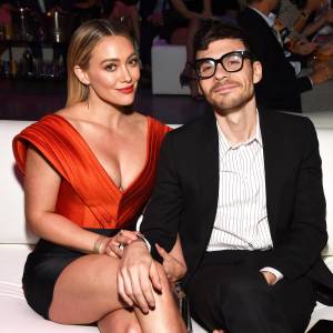 Hilary Duff Jokes Husband Matthew Koma Is Like Her Really Good Assistant