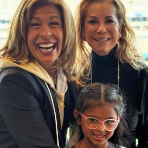 Hoda Kotb Reunites With Kathie Lee Gifford at NFL Game