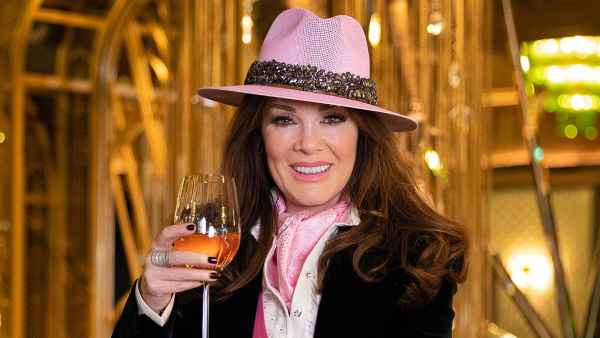 How Lisa Vanderpump s New Restaurant Pinky s Is a Nod to the Gangster Vibe of Old School Vegas 228
