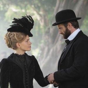 How Miss Scarlet Explains The Duke s Extended Absence in Season 5 Premiere — How It Affects Eliza Miss Scarlet and the duke Steamy 013