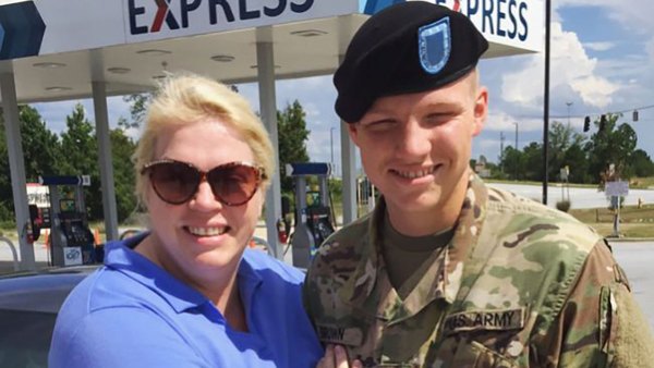 Janelle Brown Honors Son Garrison on 1st Thanksgiving After His Death