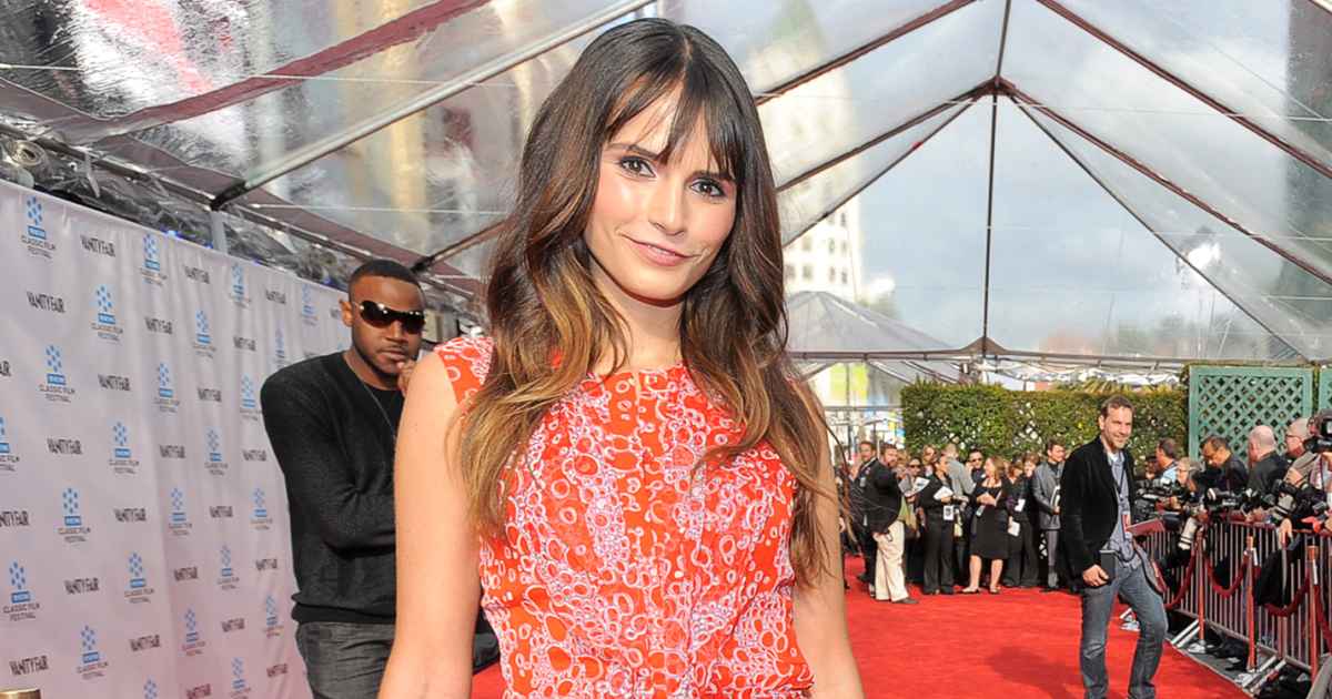 Jordana Brewster Calls Soap Operas ‘Great Playgrounds’ for Actors Jordana Brewster Calls Soap Operas ‘Great Playgrounds’ for Actors
