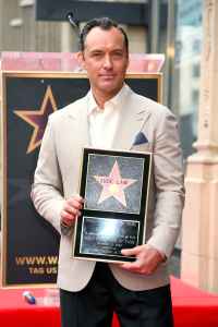 Jude Law Calls Hollywood Walk of Fame Ceremony After Mother's Death 'Emotional Experience'