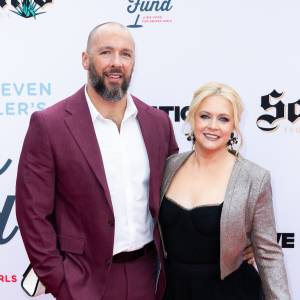 Melissa Joan Hart Reveals Secret to 21 Year Marriage With Mark Wilkerson Get Through the Rough Stuff