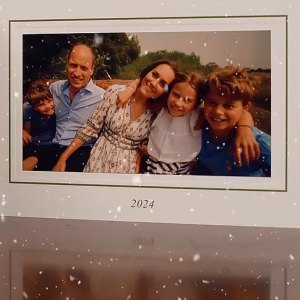 Royal family christmas card 2024 Prince William